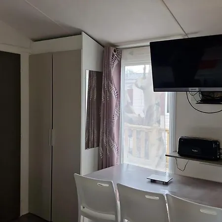 Kamp alanı Mobilhome Clim Toboggans Aquatiques *